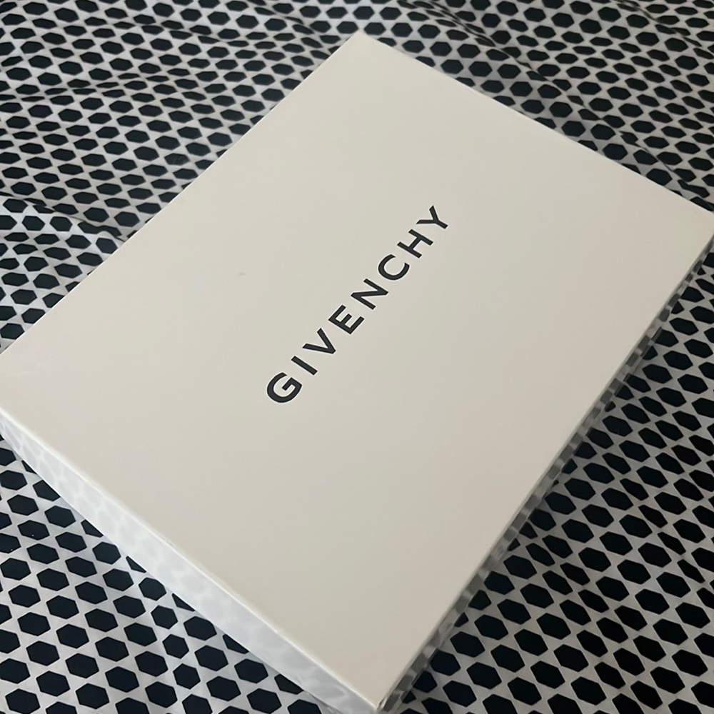 Givenchy Shoe Box Only In Perfect Condition - image 1